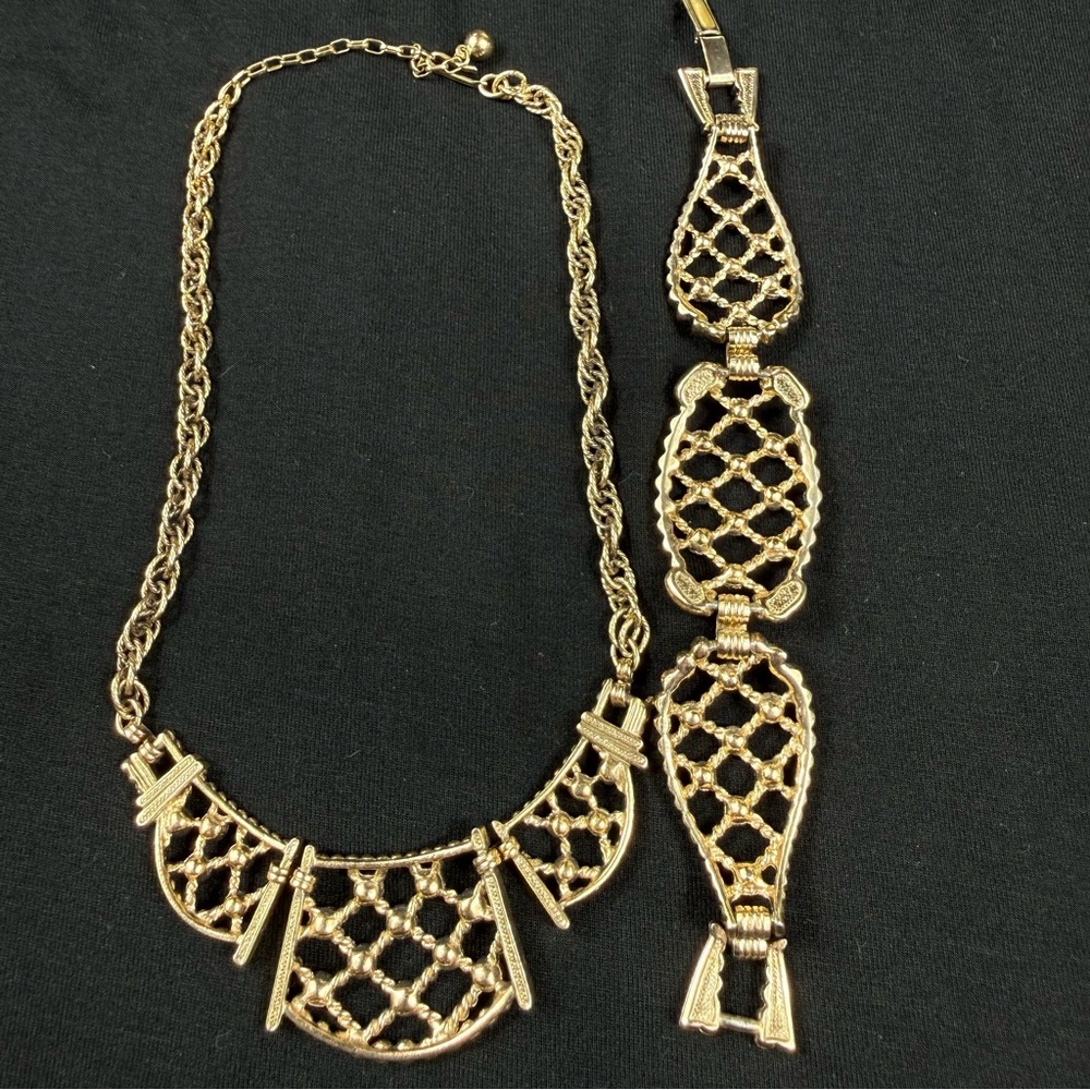 Vintage Antique Lace Statement Necklace and Bracelet set